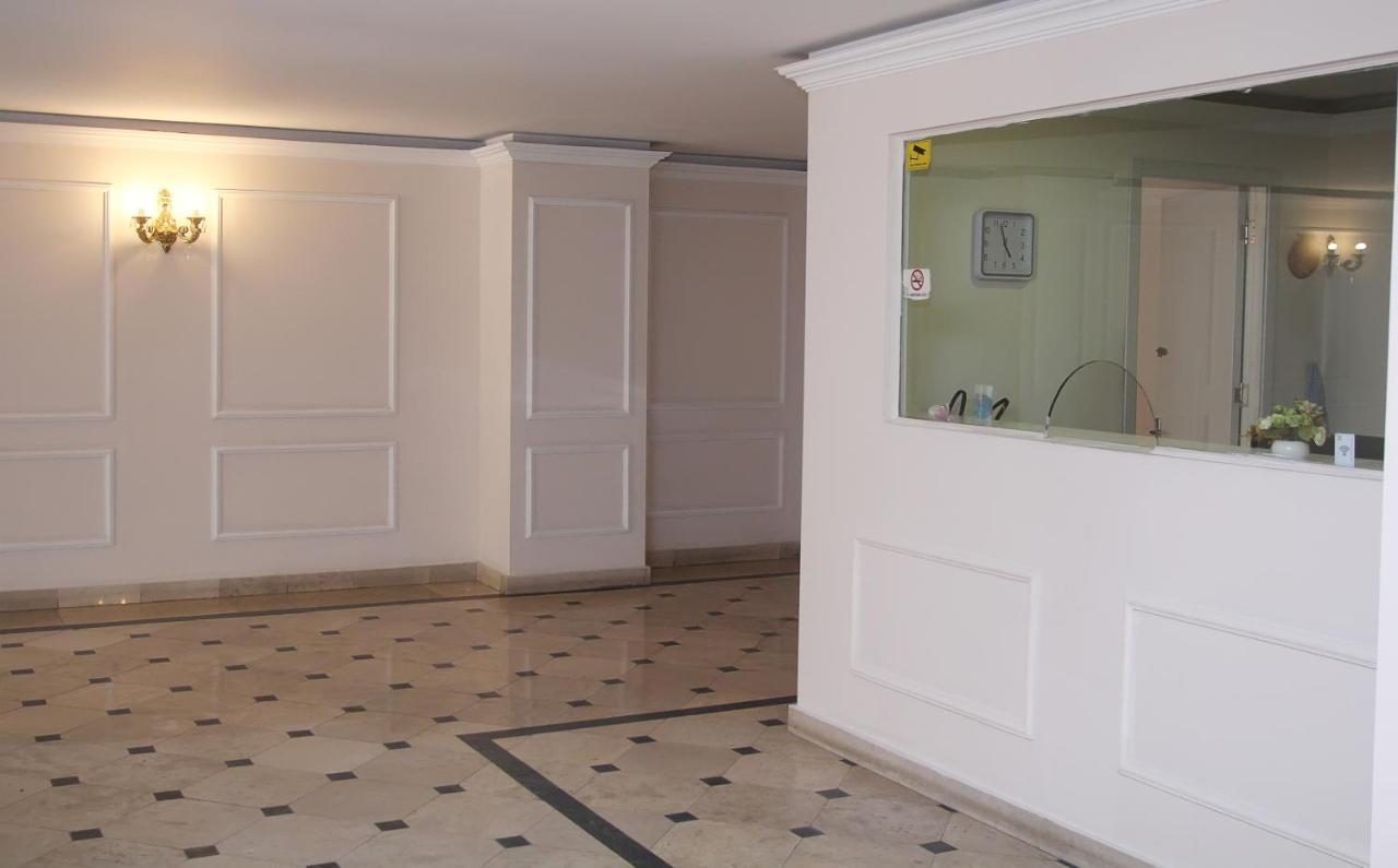 Parilament On Rustaveli 4 Rooms Τυφλίδα Εξωτερικό φωτογραφία